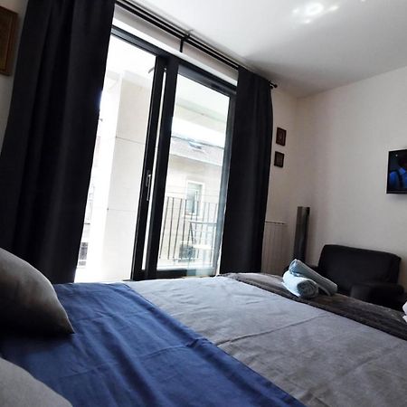 Tayson Square Dorcol New Location Free Garage Apartment Belgrad Exterior foto